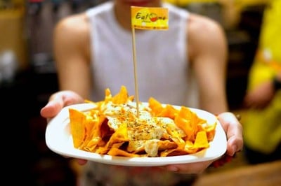 อาหาร หรือ เครื่องดื่ม