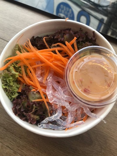 อาหาร หรือ เครื่องดื่ม