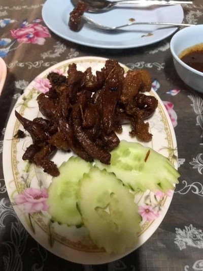 เนื้อทอด