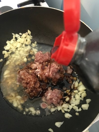 วิธีทำ แตงร้านผัดหมูสับ 