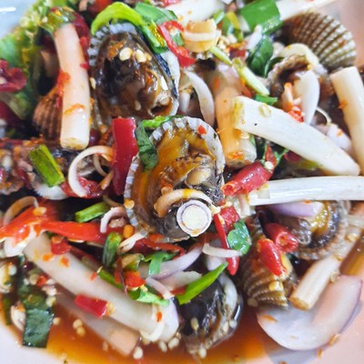 ส้มตำกุ้งสดปลาร้า