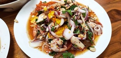 ยำข้าวโพดทะเลแซ่บเวอร์