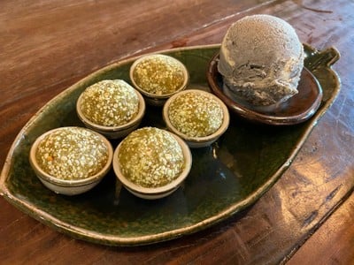 Farm to Table ไฮด์เอาท์