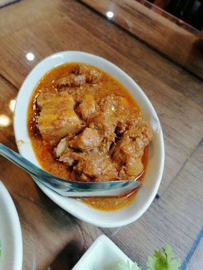 แกงฮังเลหมู