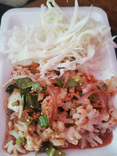 ลาบปลาหมึก