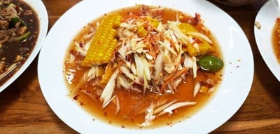 ตำไทยใส่ข้าวโพด