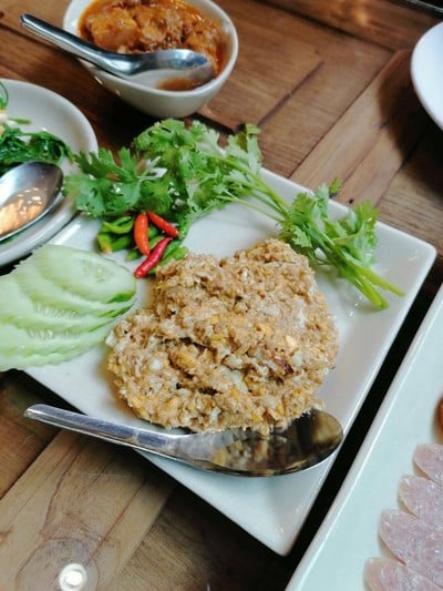 ถั่วเน่าผัดไข่