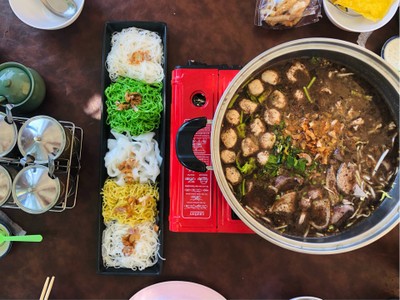 สำราญหม้อไฟ