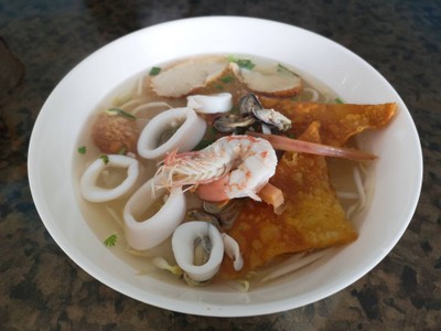 ก๋วยเตี๋ยวเส้นใหญ่ทะเล
