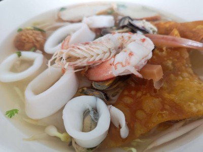 ก๋วยเตี๋ยวเส้นใหญ่ทะเล