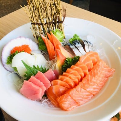 Oni-oni Japanese Restaurant (โอนิ โอนิ) Oni-oni Japanese Restaurant (โอนิ โอนิ)