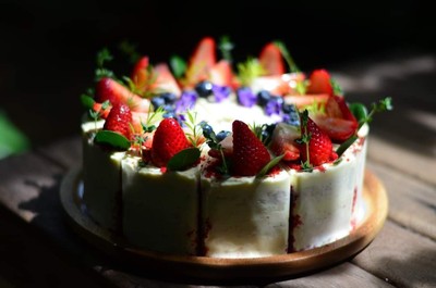 Red Velvet Cheesecake