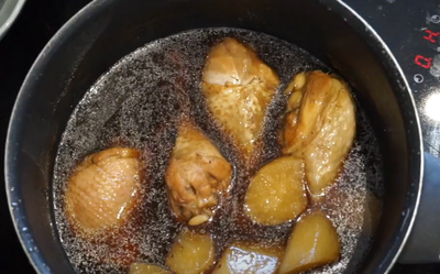 วิธีทำ ก๋วยเตี๋ยวไก่ตุ๋น น้ำซุปหอมๆๆ ทำง่าย รสชาติกลมกล่อม