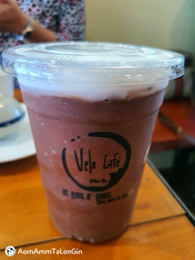 อาหาร หรือ เครื่องดื่ม