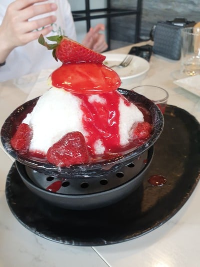 บิงซูสตอเบอรี่