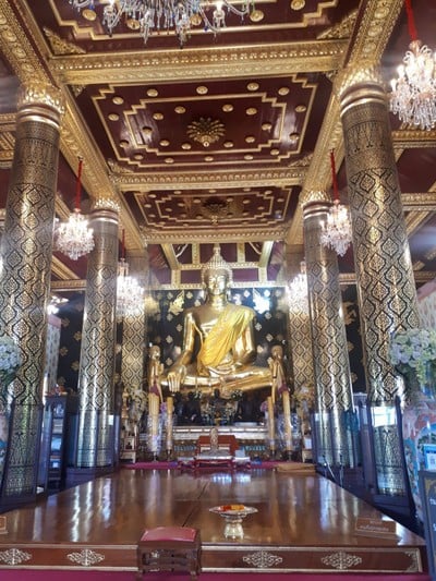 กราบพระทำบุญเที่ยวกินฟินๆ เมืองสองแคว