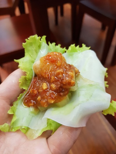 แหนมเนือง