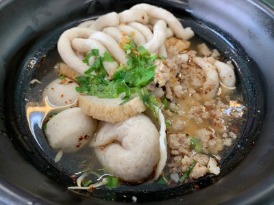 เส้นปลาต้มยำ