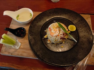 ข้าวผัดทะเล