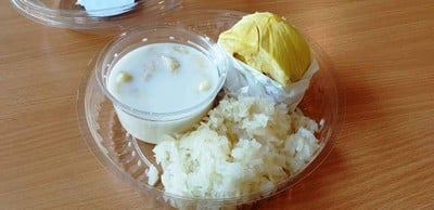 ข้าวเหนียวทุเรียน ครูศิริวรรณ พาราไดซ์ปาร์ค