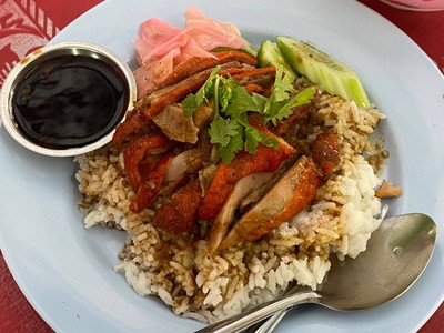 ข้าวหน้าเป็ดย่าง