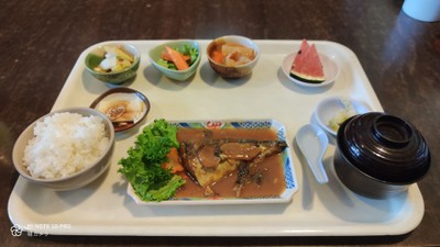 ชุดอาหารปลาซาบะราดซอสมิโซะ