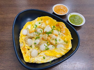 ไข่ข้นกุ้งและหอยเชลล์