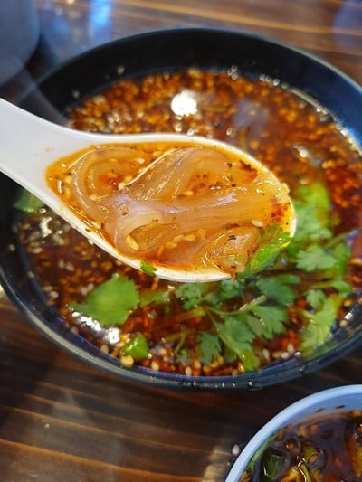 หม่าล่าหมูจุ่มเบียร์วุ้น ช้างคลาน
