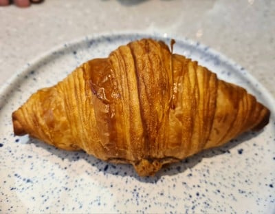 French Butter Croissant (Large)