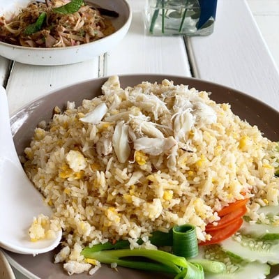 ข้าวผัดปู