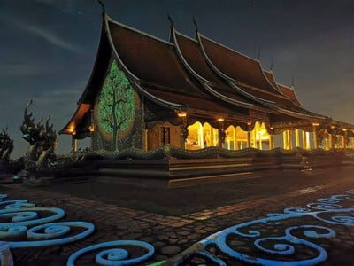 บรรยากาศ วัดสิรินธรวรารามภูพร้าว (วัดเรืองแสง)