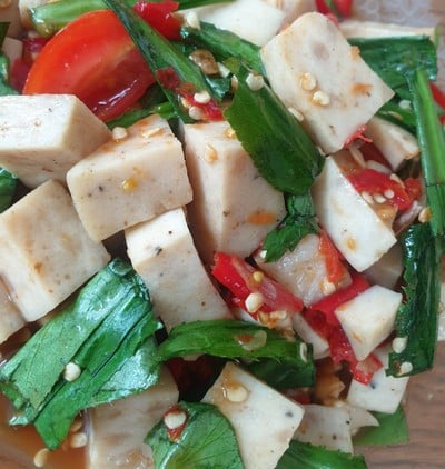 ยำแซ่บหมูยอ