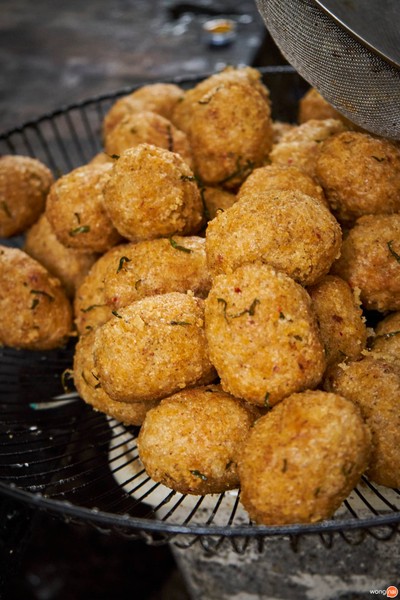 ข้าวทอด