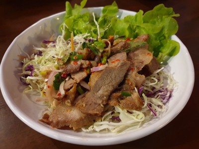 ยำหมูย่าง
