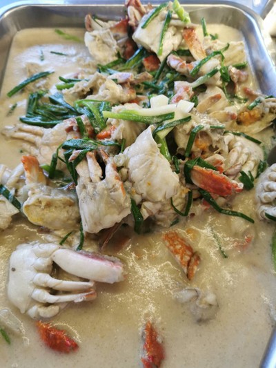 ปูม้าต้มกะทิ