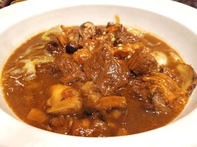 เนื้อตุ๋นหม้อดิน