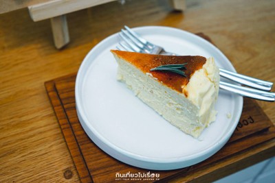 JAPANESE CHEESECAKE