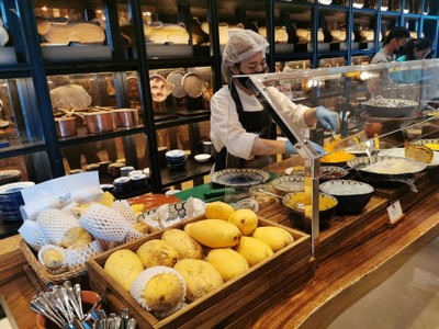 อาหาร หรือ เครื่องดื่ม