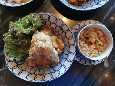 อาหาร หรือ เครื่องดื่ม