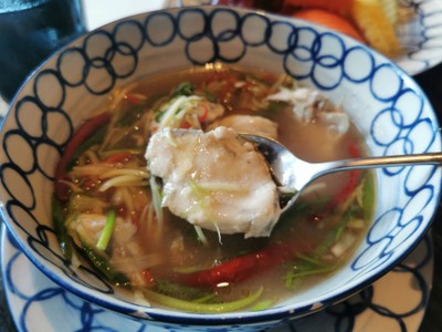 อาหาร หรือ เครื่องดื่ม