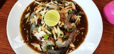 ตำกุ้งสด