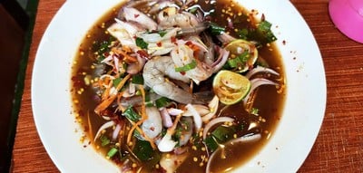 ยำกุ้งสดสด