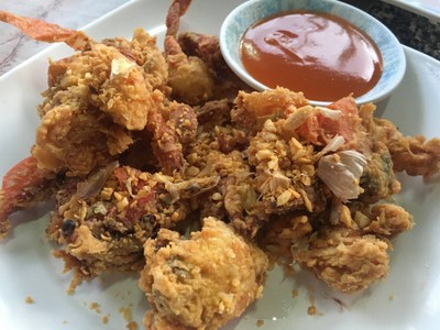 ปูนิ่มทอดกระเทียม