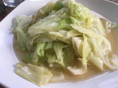 กะหล่ำปลีผัดน้ำปลา