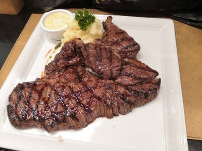 เมนูของร้าน You Hunt We Cook Thapra