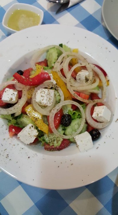 อาหาร หรือ เครื่องดื่ม