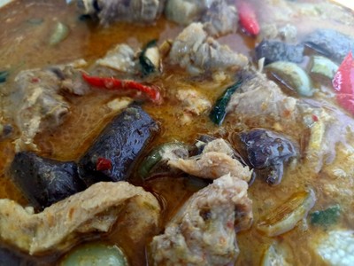 ขนมจีนแกงเขียวหวานไก่