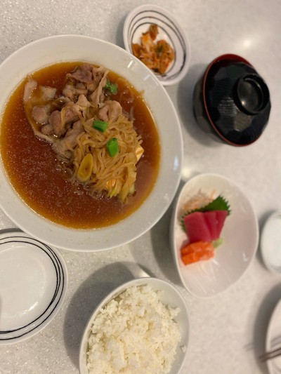 ชุดสุกี้หมู ปลาดิบ