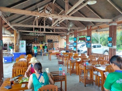 บรรยากาศ ครัวจุ้มเภ้า  เกาะสมุย