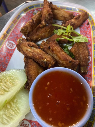 ปีกไก่ทอดเกลือ